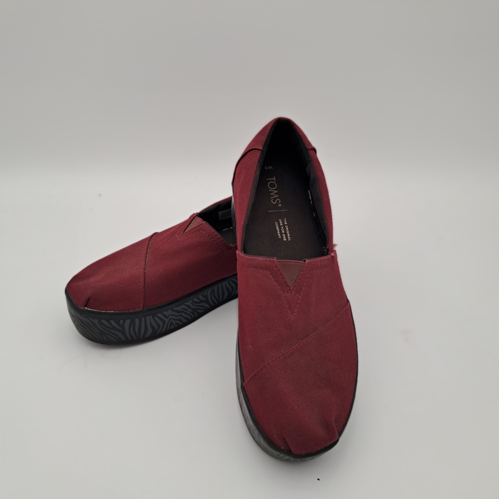 TOMS Women's Burgundy Slip-On Platform Shoes Size 8